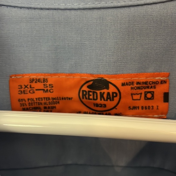 Red Cap Gas Monkey button down work shirt! - Picture 4 of 6